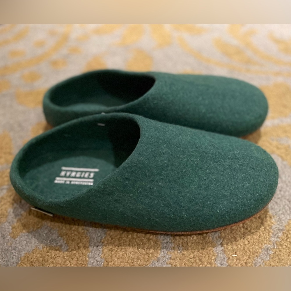 Kyrgies Wool Slippers with All Natural Sole - Low Back - Spruce, Mens 12